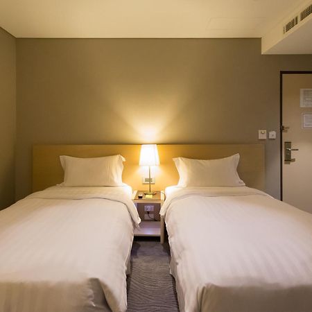 高雄丽馨商旅七贤馆酒店 外观 照片