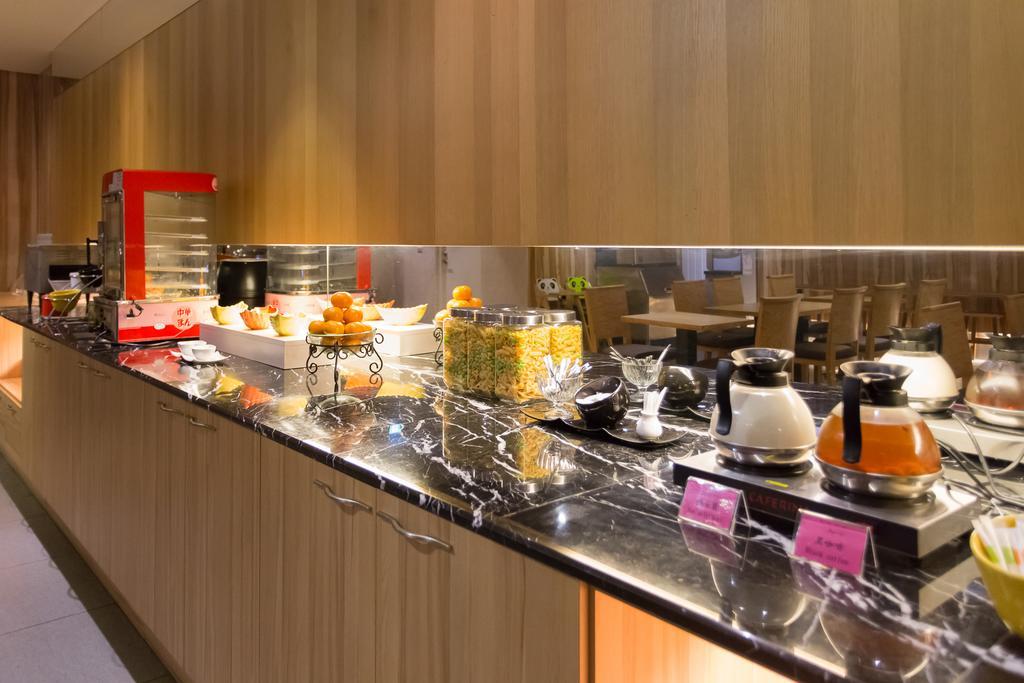 高雄丽馨商旅七贤馆酒店 外观 照片