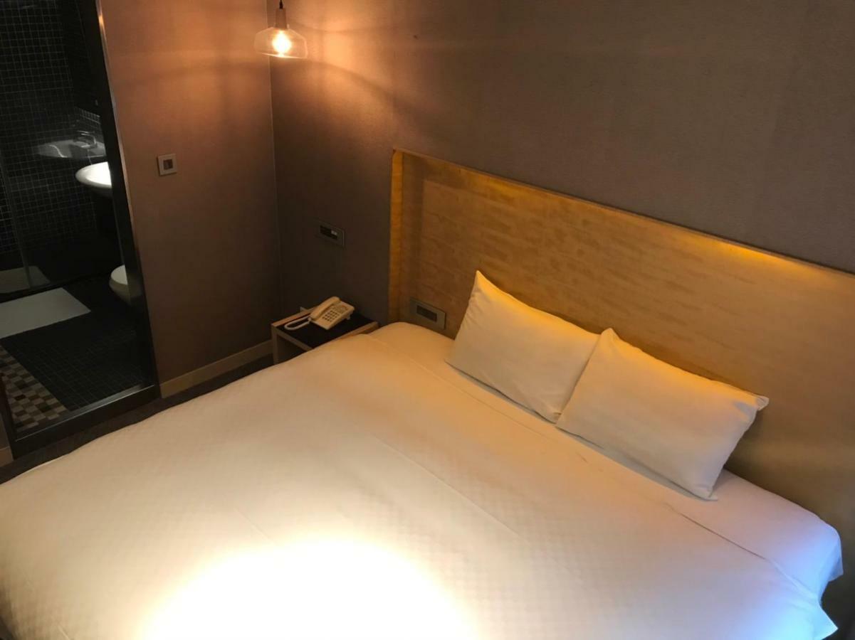 高雄丽馨商旅七贤馆酒店 外观 照片